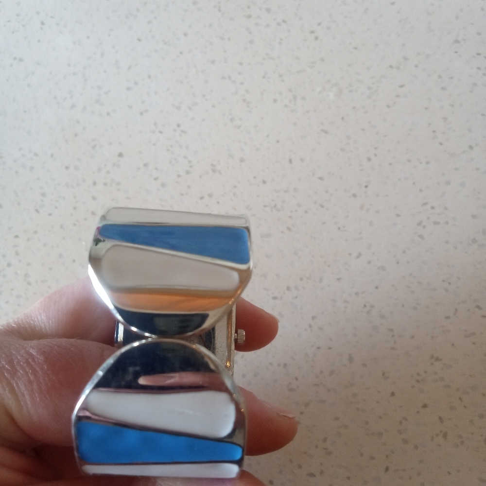 Vellaccio Watch - Picture 3 of 8